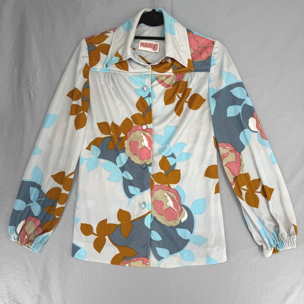 Leslie J Vintage 70s Floral Button Front Blouse Bishop Sleeve Blue Pink Gray